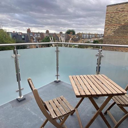 Wimbledon Loft Apartments Лондон Екстер'єр фото